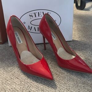 Steve Madden size 8.5